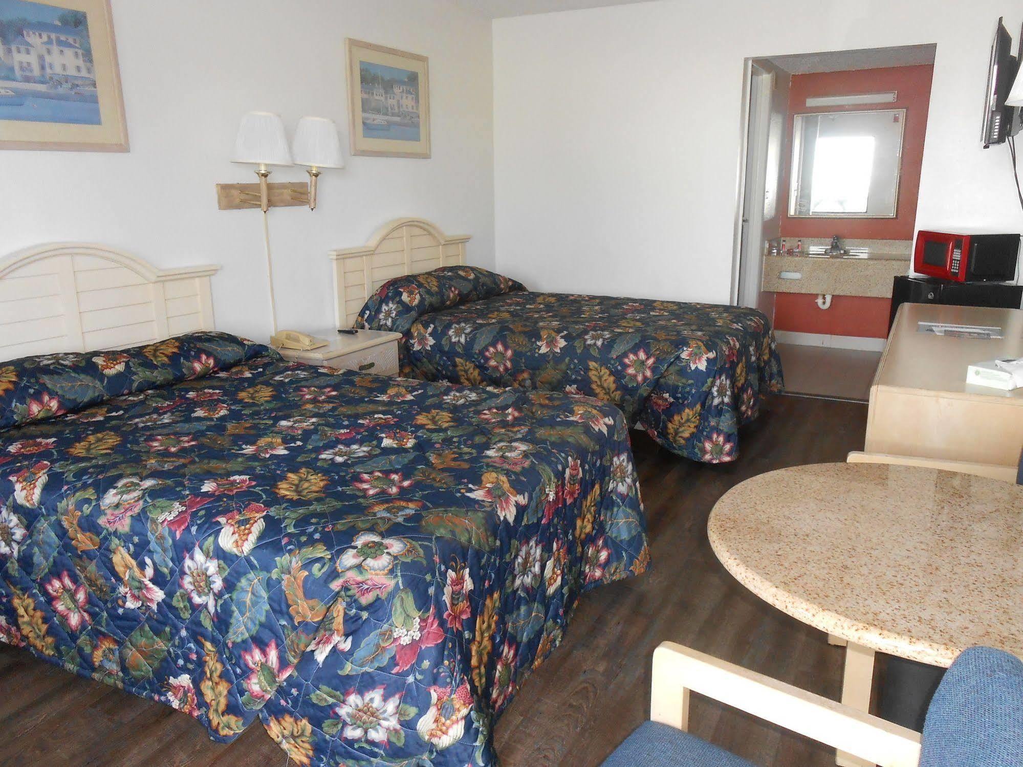Executive Garden Titusville Hotel Eksteriør bilde