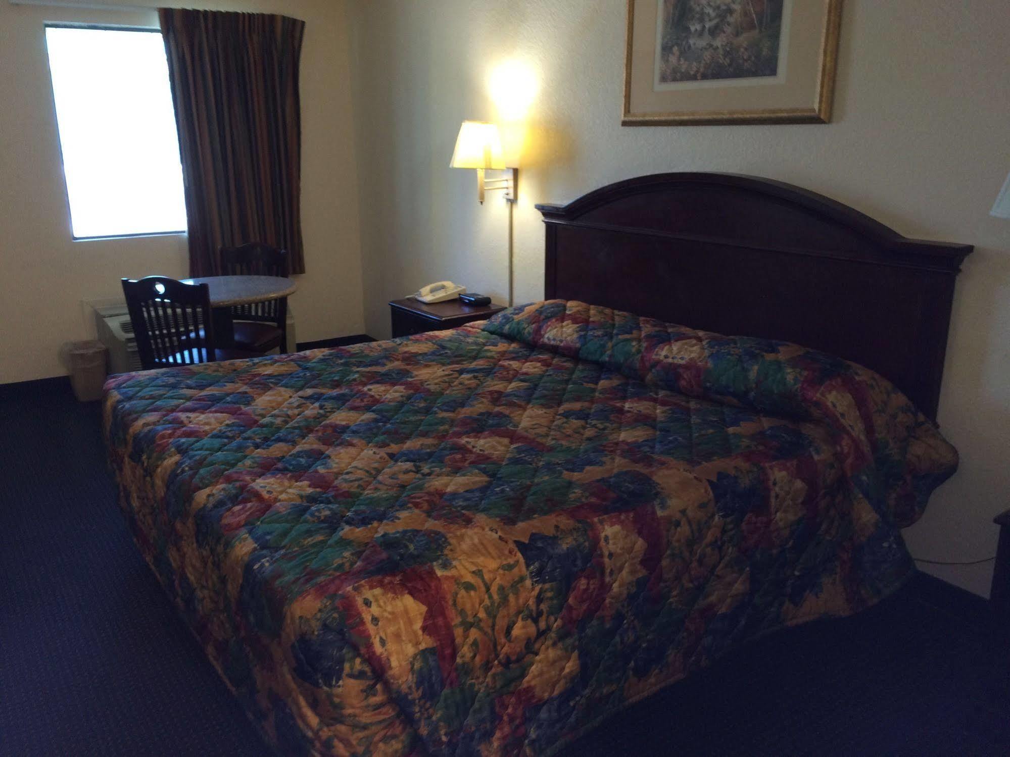 Executive Garden Titusville Hotel Eksteriør bilde